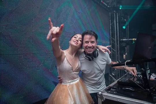 Fiesta en movimiento